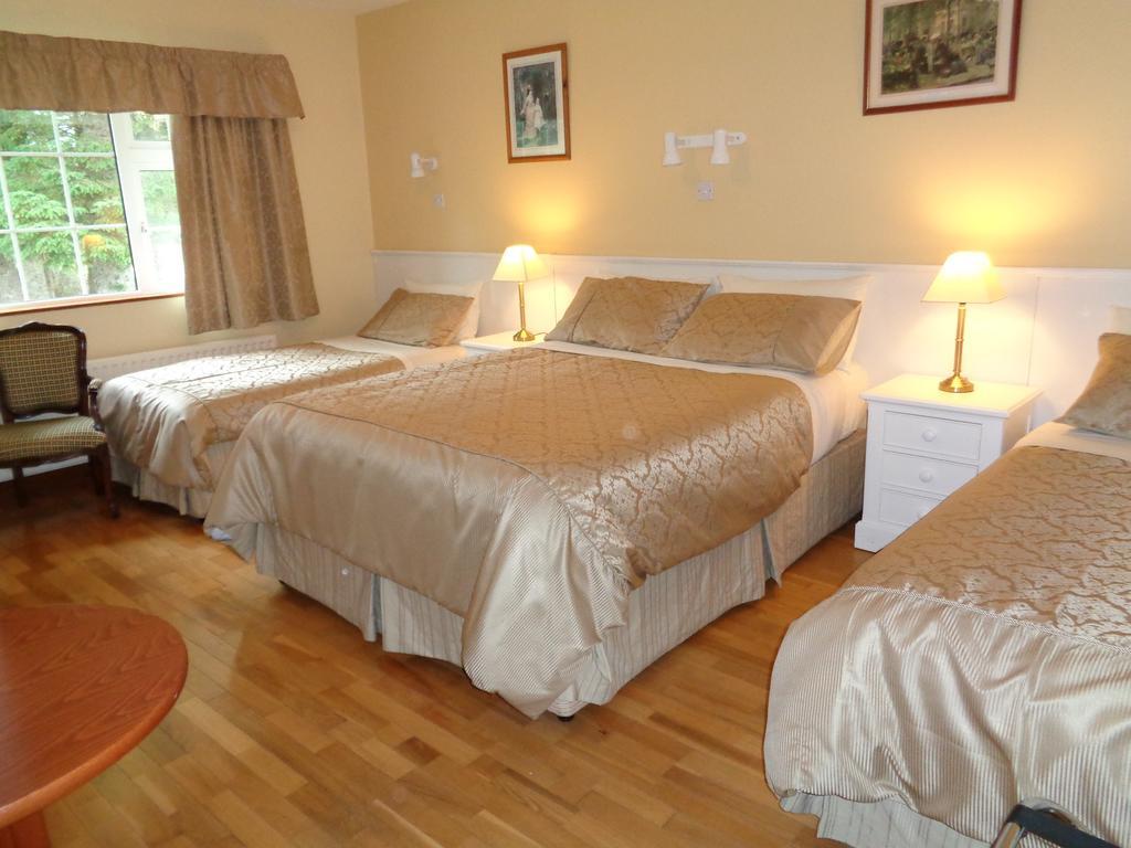 Redwood Bed & Breakfast Killarney Room photo
